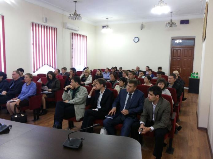 30 апреля филиал Фонда «Даму» по г. Алматы принял участие в работе круглого стола, посвященного предстоящему конкурсу «Алтын Сапа».