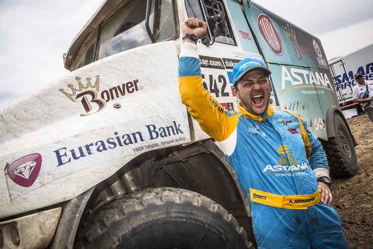 Евразийский Банк заключил спонсорский контракт с ведущим казахстанским гонщиком Артуром Ардавичусом  