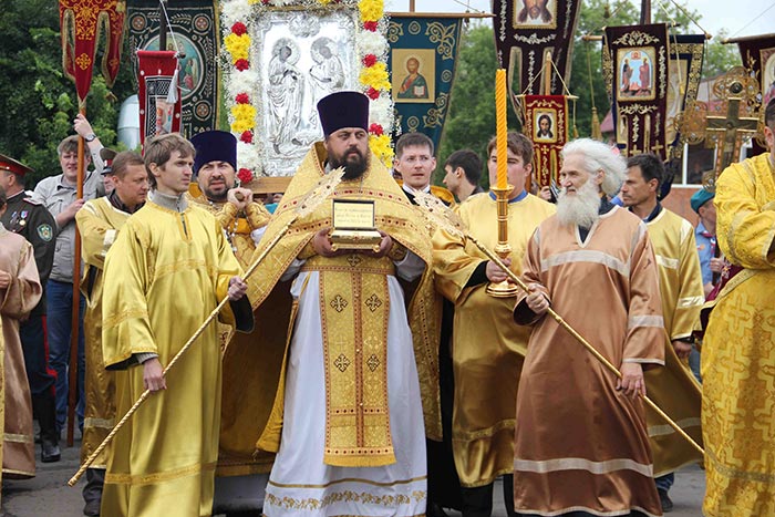 В 2014 году исполняется 100-летие основания и 20-летие возрождения самого большого крестного хода Казахстана — священного шествия по улицам Петропавловска в день памяти апостолов Петра и Павла.