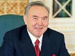Поздравление Главы государства Нурсултана Назарбаева с Днем Труда