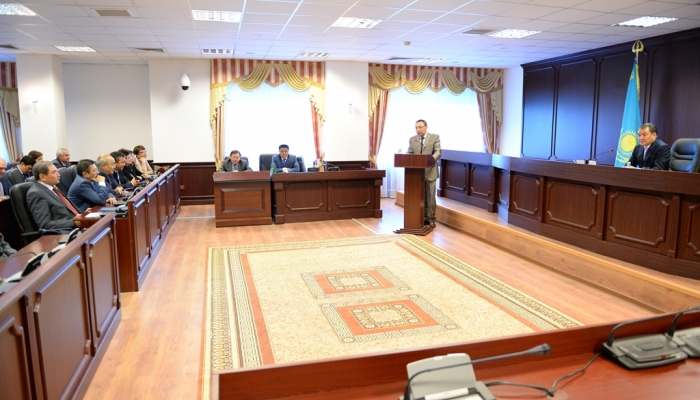 Сегодня Председатель Верховного Суда РК К. Мами провел торжественное собрание, посвященное Дню государственных символов Республики Казахстан